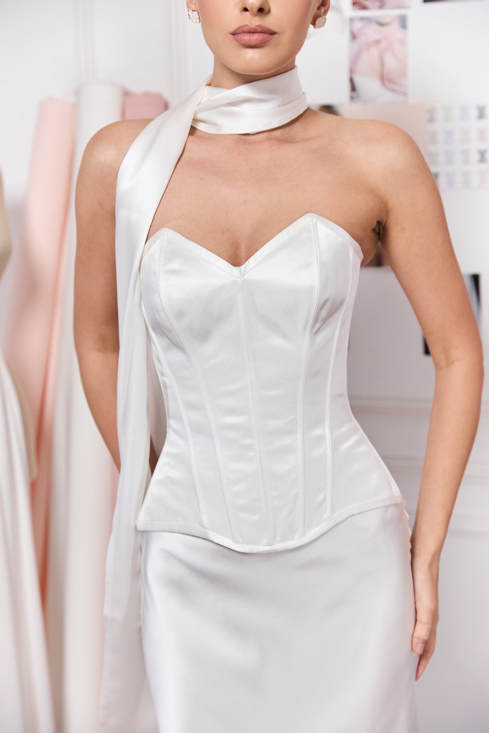 Silk Sweetheart Neckline Corset in Ivory