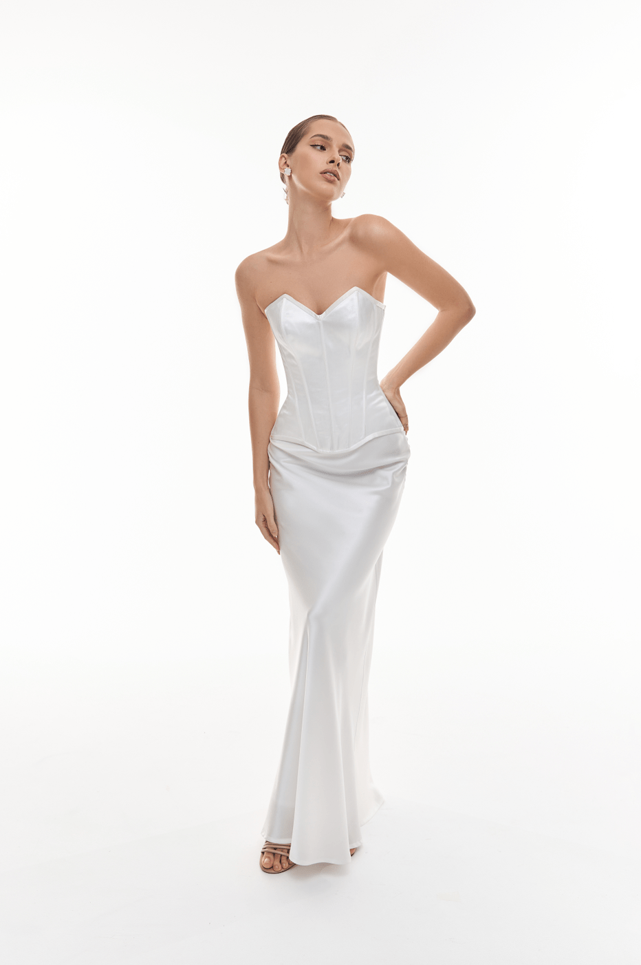 Ivory Silk Set: Sweetheart Corset, Skirt & Scarf - Room 22